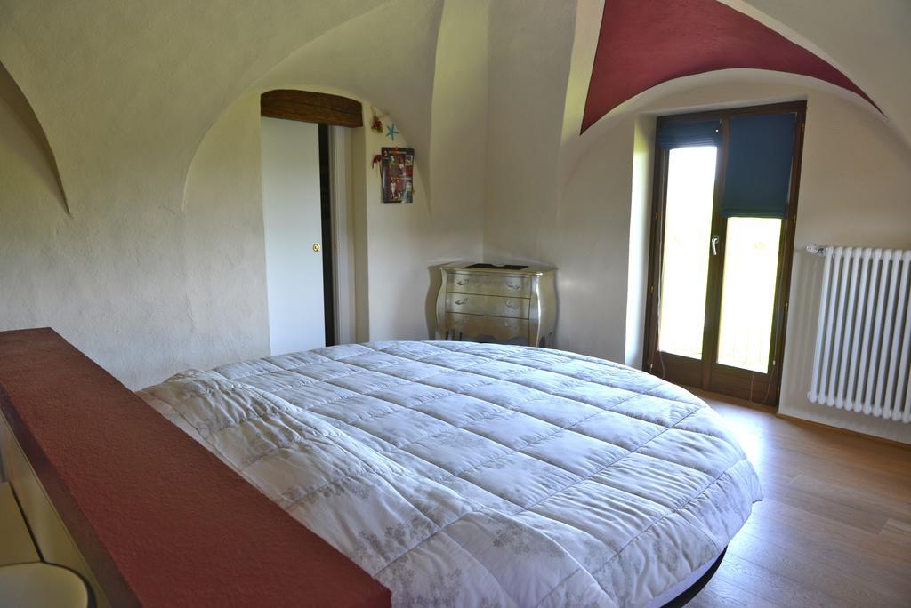 Casa Vacanze Il Brichet Mondovì Rom bilde